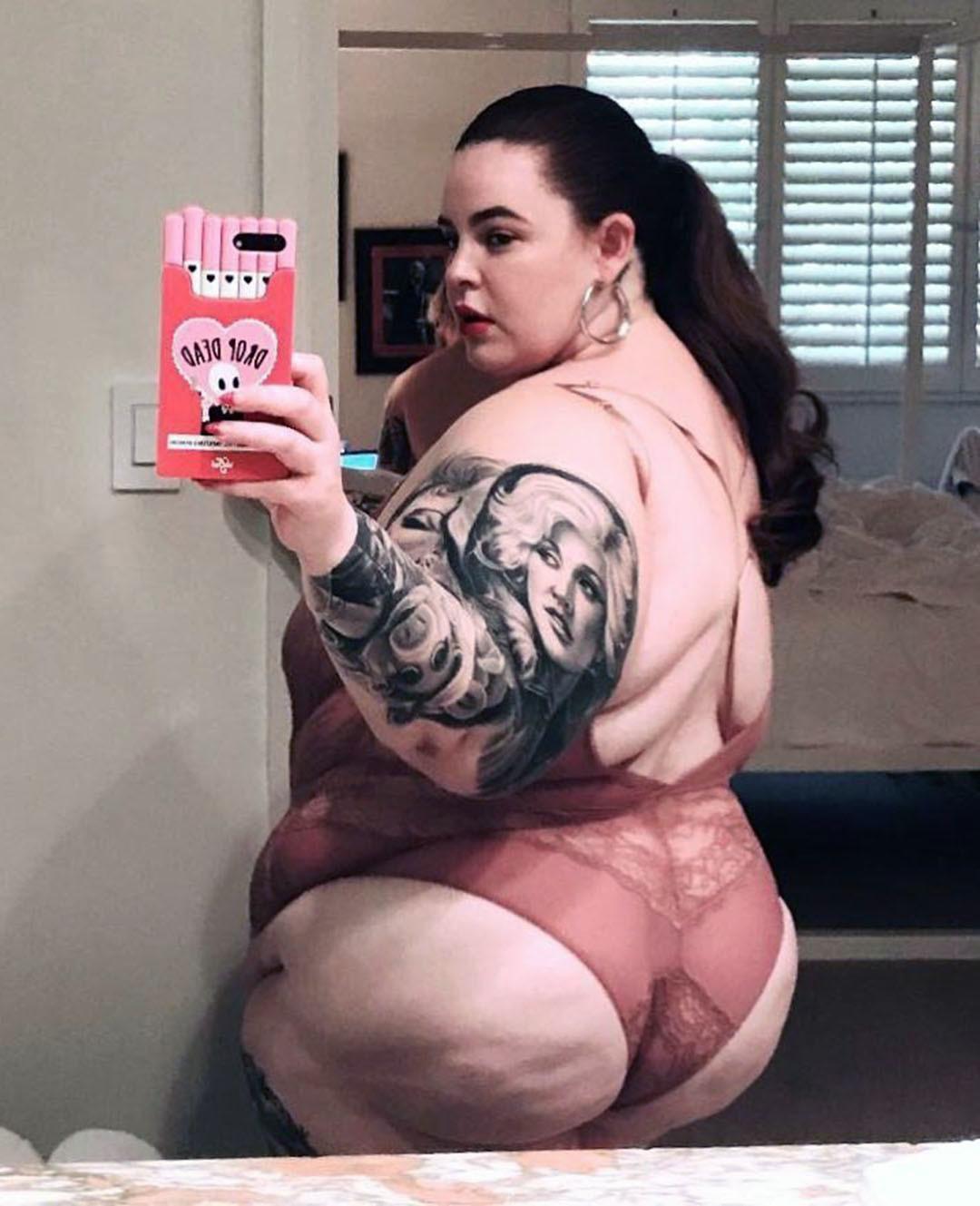 23p5eAEYntc - Тесс Холидей - одна из самых востребованных моделей PLUS-size ☺