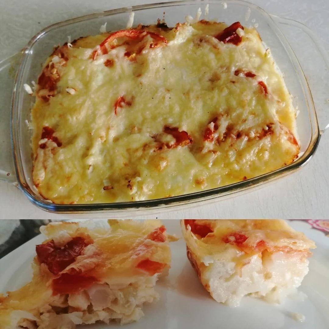 Цветная капуста под сырными  помидорками