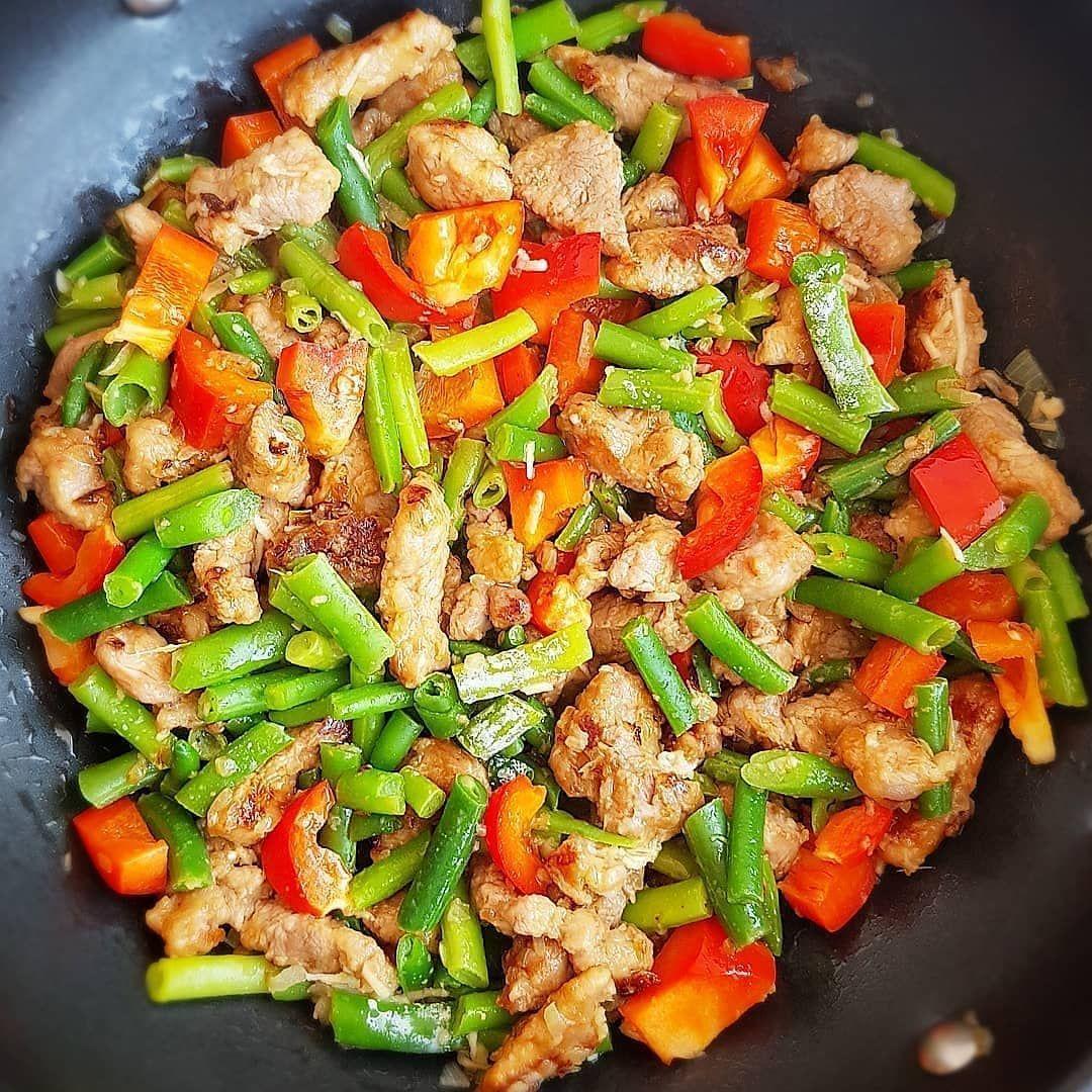 Мясо с перцем и стручковой фасолью🤤