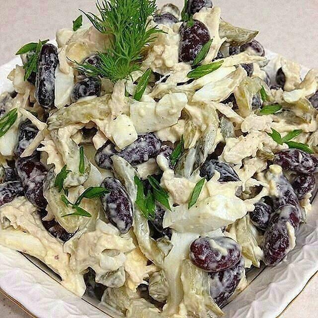 Салат с красной фасолью. Салат с красной фасолью.