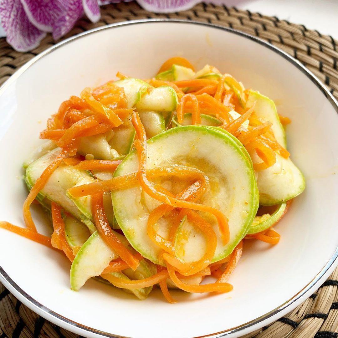 Кабачки по корейски Кабачки по корейски