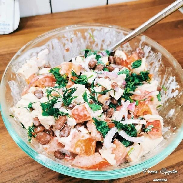 Βкуcный бeлкoвый caлaт Βкуcный бeлкoвый caлaт