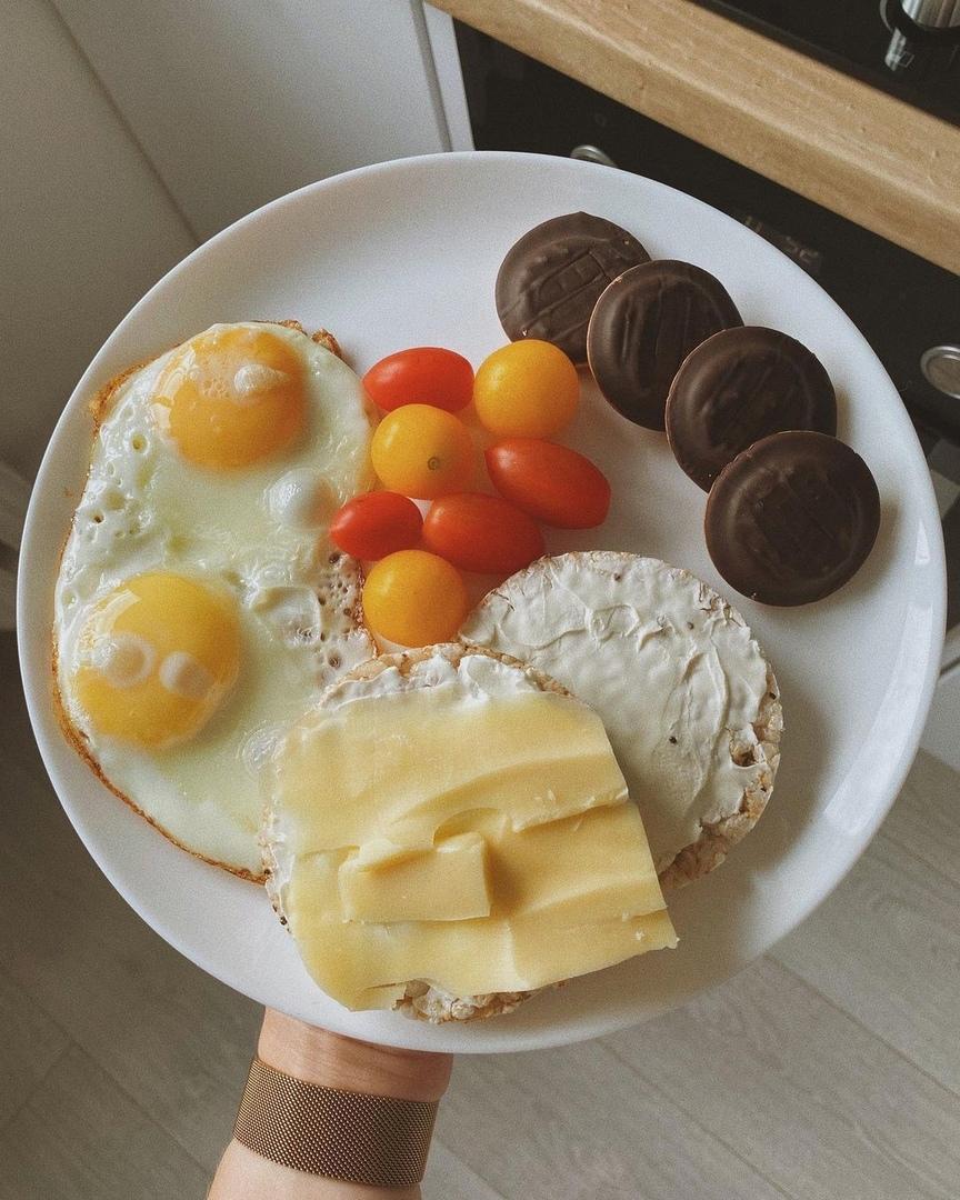lopBgH6nqOw - Сегодняшний вкусный рацион на 1553 ккал