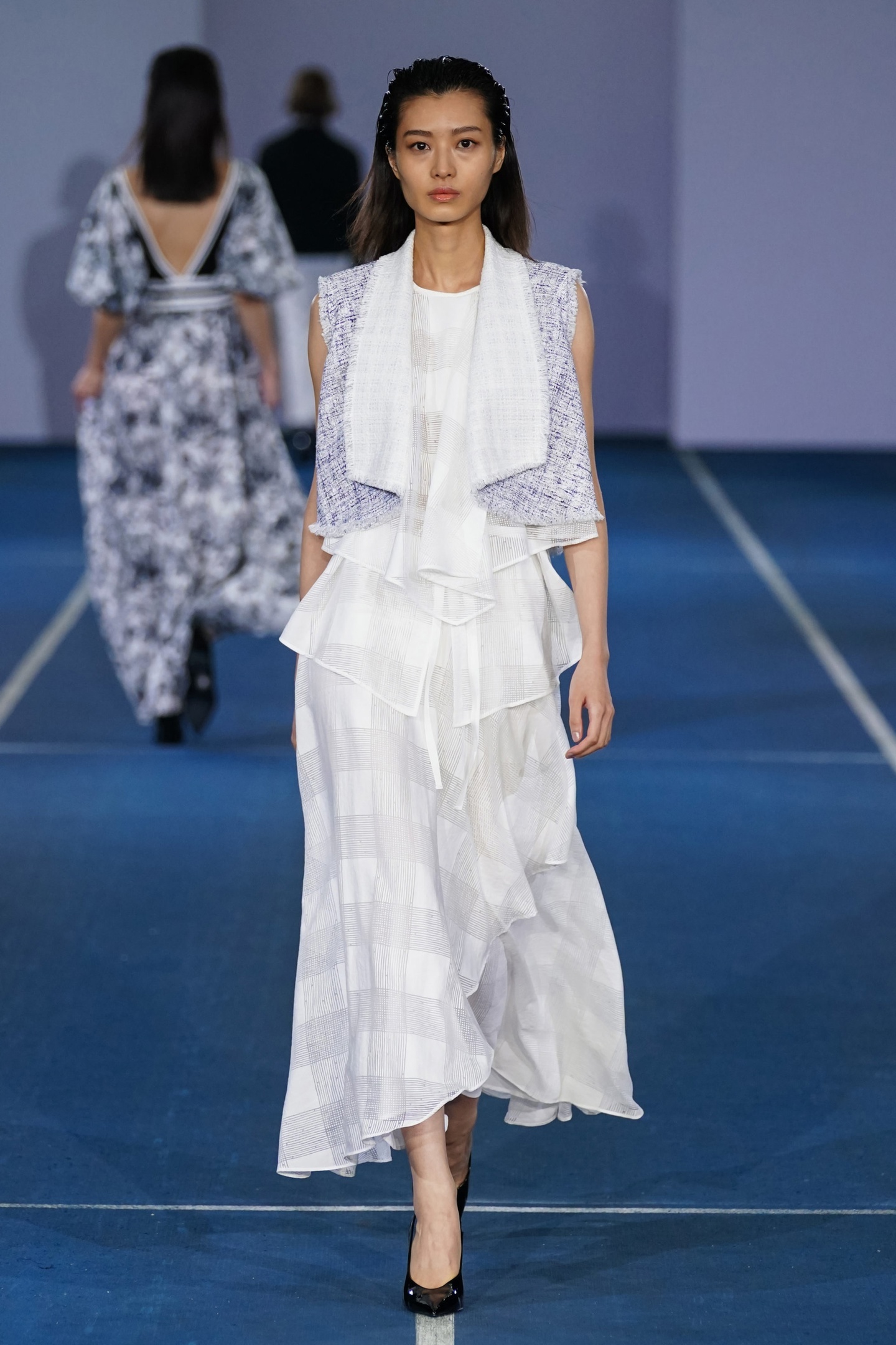 kenlWLyzozOutntwQAJ39sFbiRBqxzvt4WxqKGBYpbCunC SHoXr3Xm iDnP8ZmPNwM z1MjUVd7i2JbNyvR0UY2 - Коллекция Tae Ashida Ready-To-Wear Весна-Лето 2022