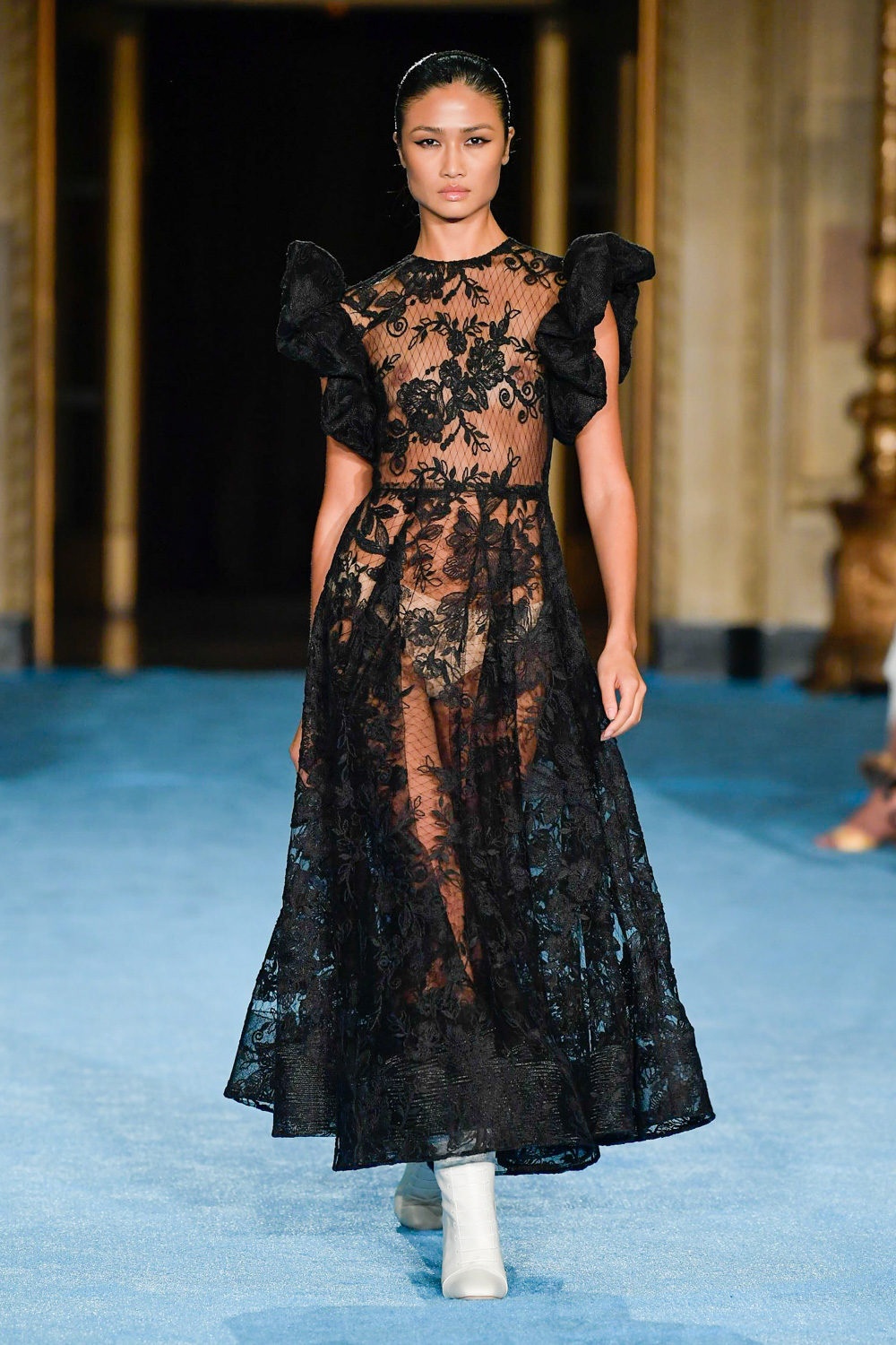 lQordTc3gom8uICQED2 yprRDbXL5Gi3wLllHvlUTkcPB SUpyCvrH EqAxX1Wea nEaZNyMgvQjJfvNDzH3 0mi - Коллекция Christian Siriano Ready-To-Wear Весна-Лето 2022