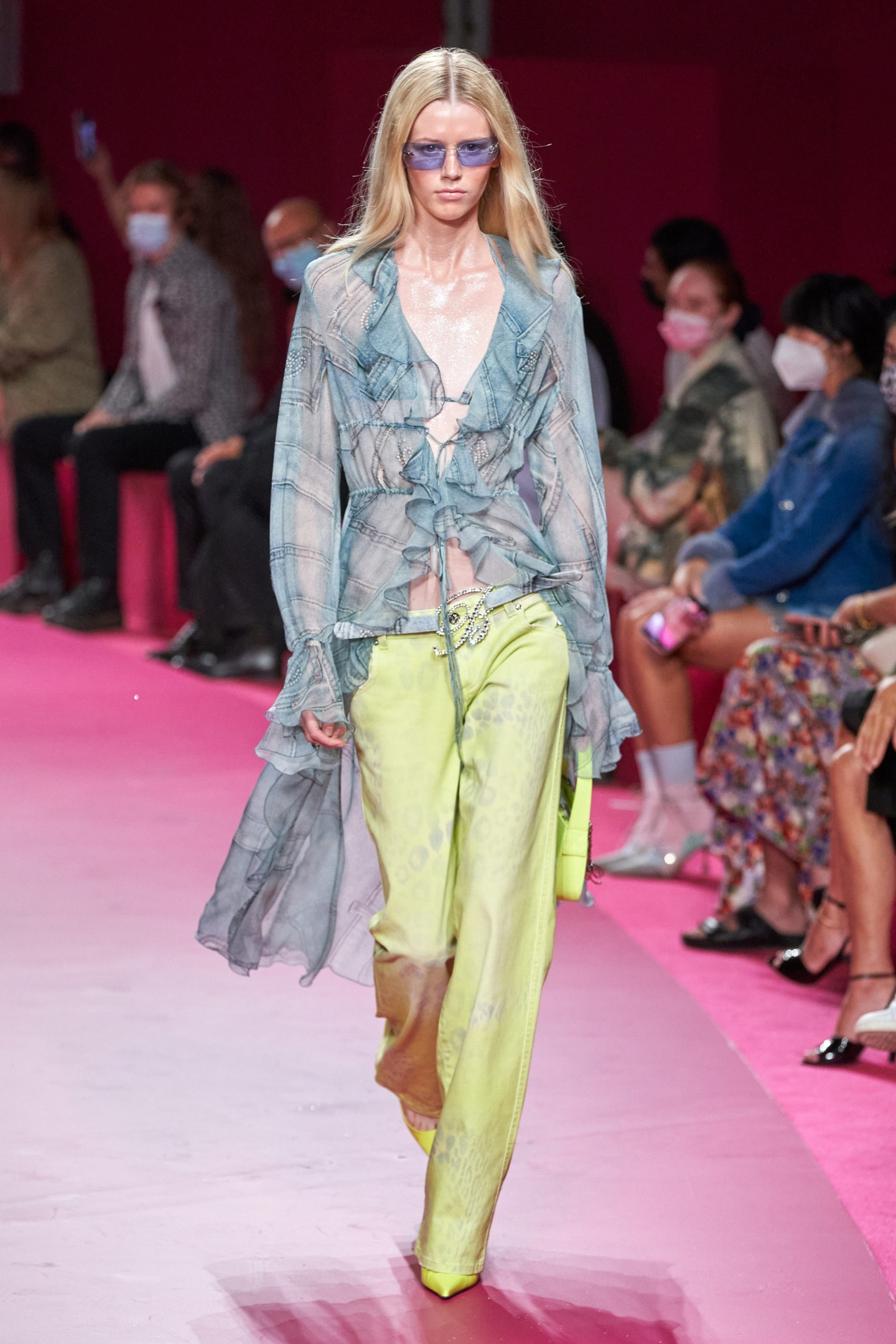 E6Fv8Ufzh cs5lwqlvMZCbZGNIzpCvYpvshiF0D7ZjokfNtQqUB LugCKBZ7vq8oZAboXC2mMBUB1x2pdAH08tfw - Коллекция Blumarine Ready-To-Wear Весна-Лето 2022