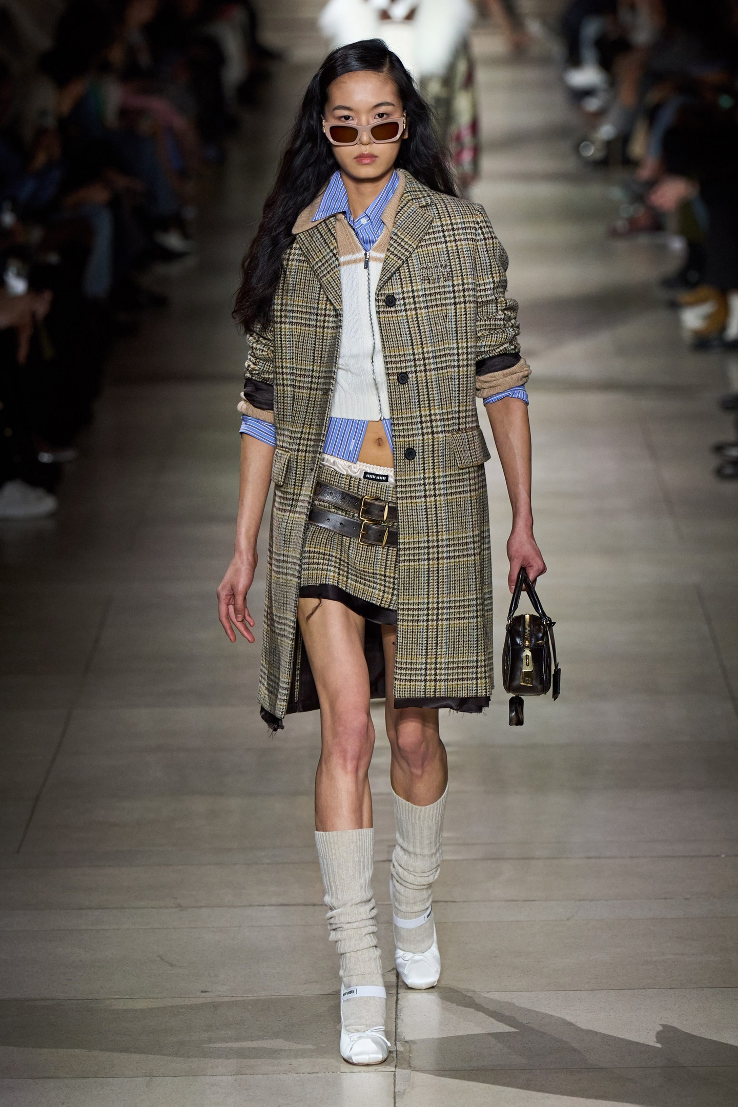 wSM0VJWVrcSePgDZt PvOwRaYutyyx0PyxNodVTIGb56NRGwCTMhsJvHcPpcWQWguuWe u7nWlN6W980D5TOtmH7 - Коллекция Miu Miu Ready-To-Wear Осень-Зима 2022/2023