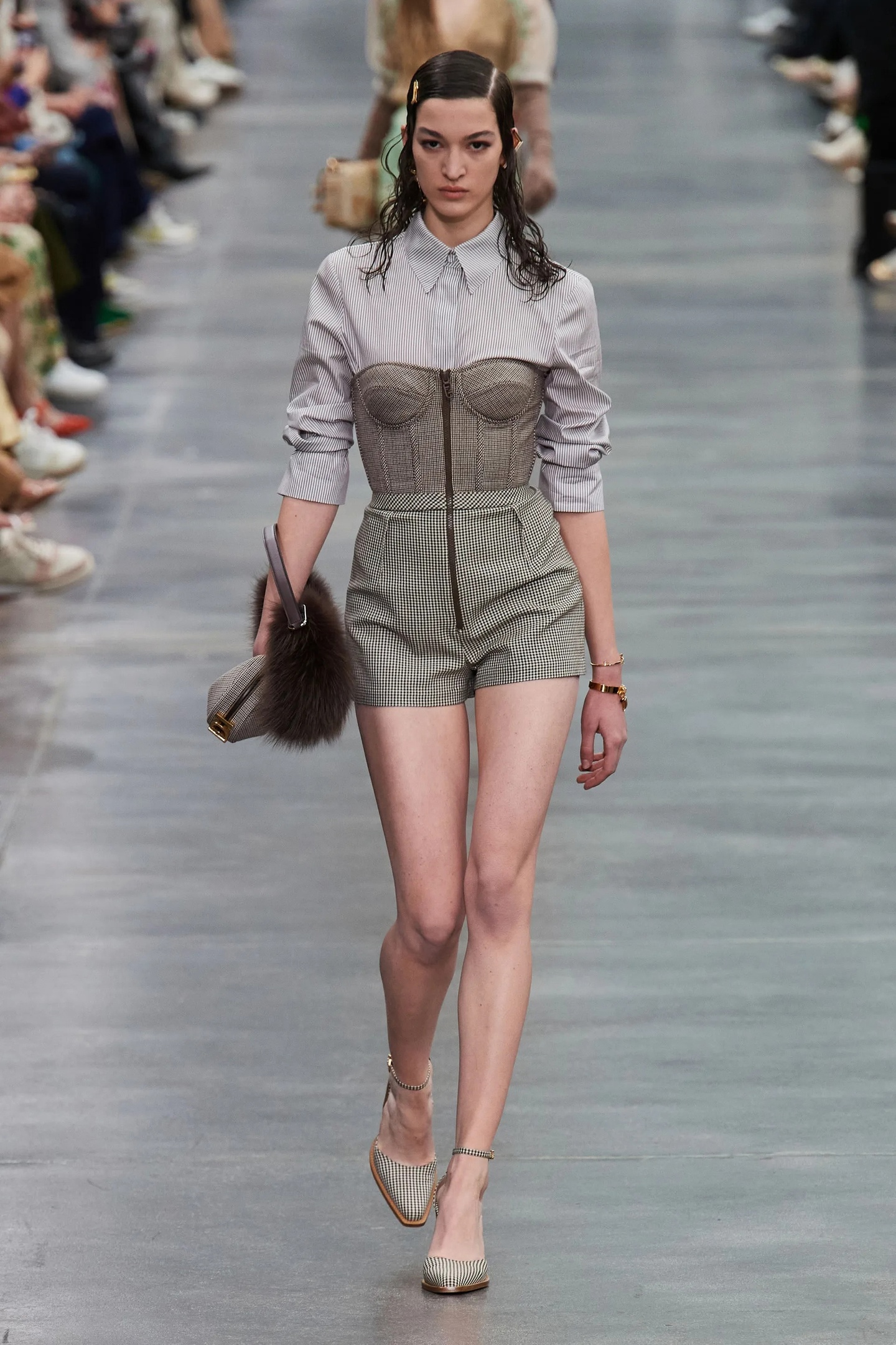 Xp9pqpl7YVyfSS UUfqdlhF2 dSRXkvZVqVzXU97xE1KIPte NGvs0gW0LpYTG6bQjfQNfkcnzAPCTxhSzTbnXQ2 - Коллекция Fendi Ready-To-Wear Осень-Зима 2022/2023