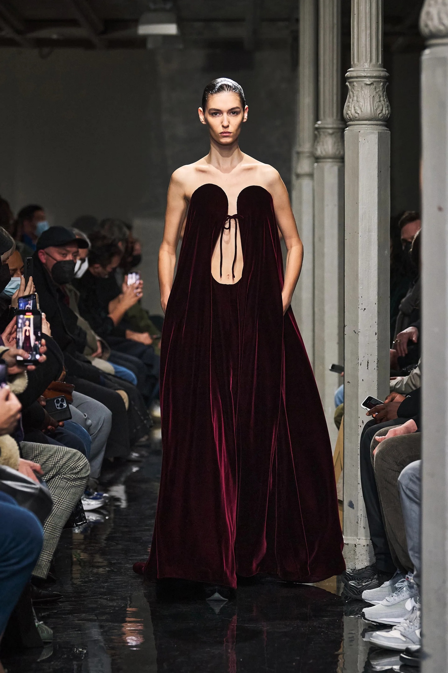 aGq PiBzVuRX8 lyXcWFwTVYjhqs7ZSuvkJARUi2hI5Dq5mD1PGriNHc3eHKuEo Y88r5eIs h7fUpgHQAryl410 - Коллекция Alaïa Ready-To-Wear Осень-Зима 2022/2023