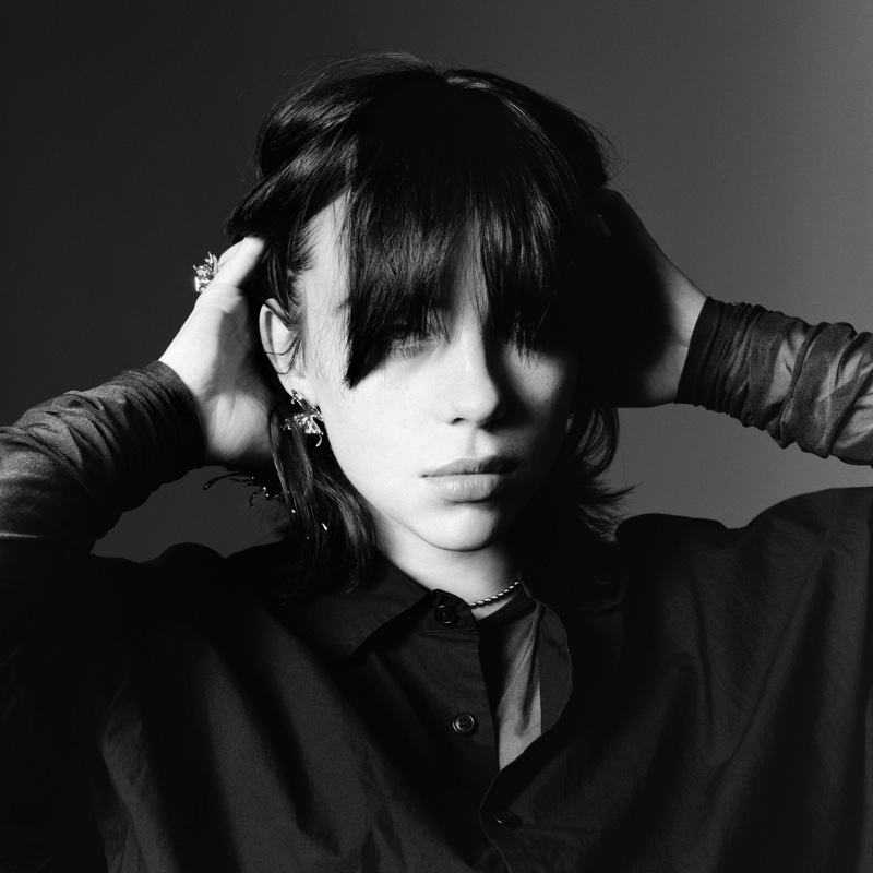 qbe2ZZBn sw - Билли Айлиш (Billie Eilish) в фотосессии для V Magazine (2022)
