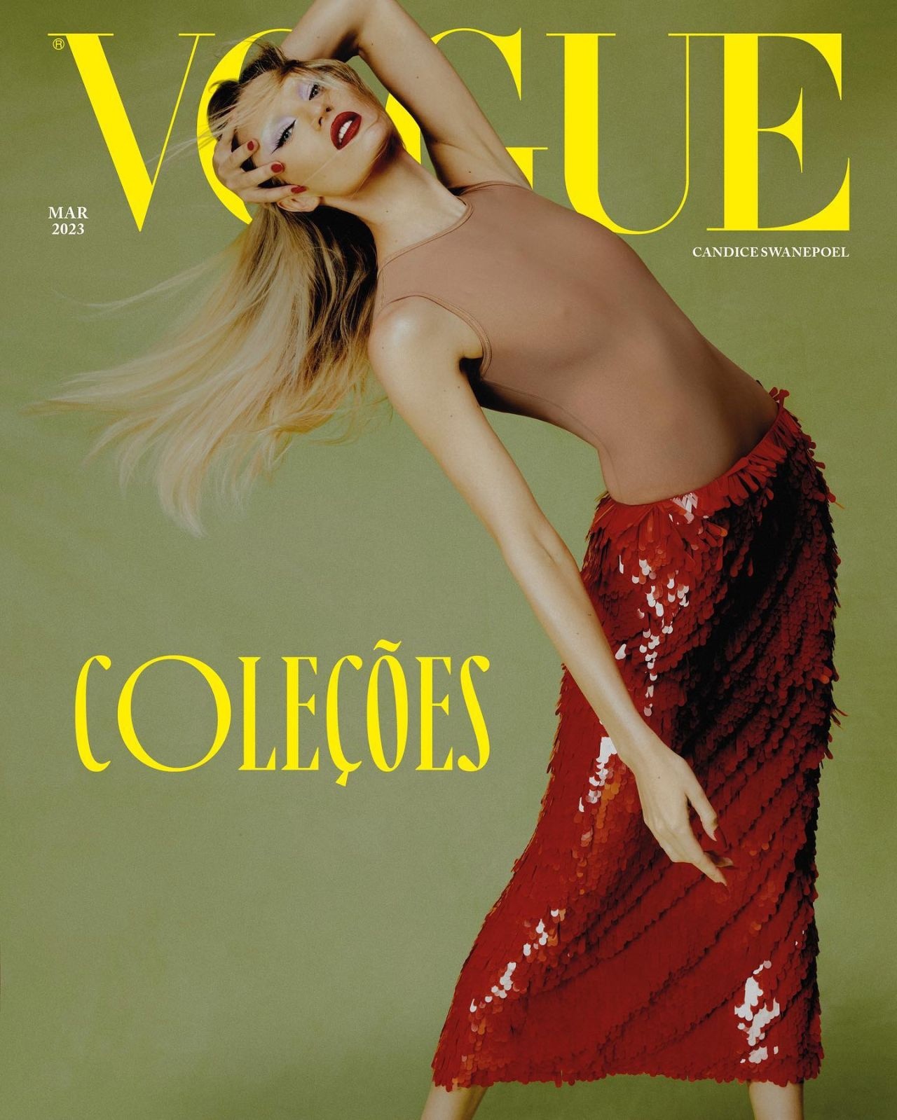ZTxxinbHzVI - Кэндис Свейнпол (Candice Swanepoel) в фотосессии для журнала Vogue Brasil (2023)