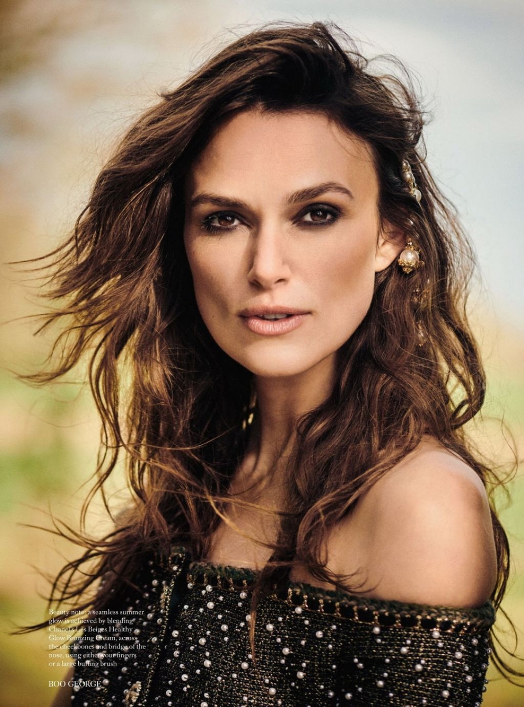 hPF023J2tNs - Кира Найтли (Keira Knightley) в фотосессии для журнала Harper’s Bazaar UK (2021)