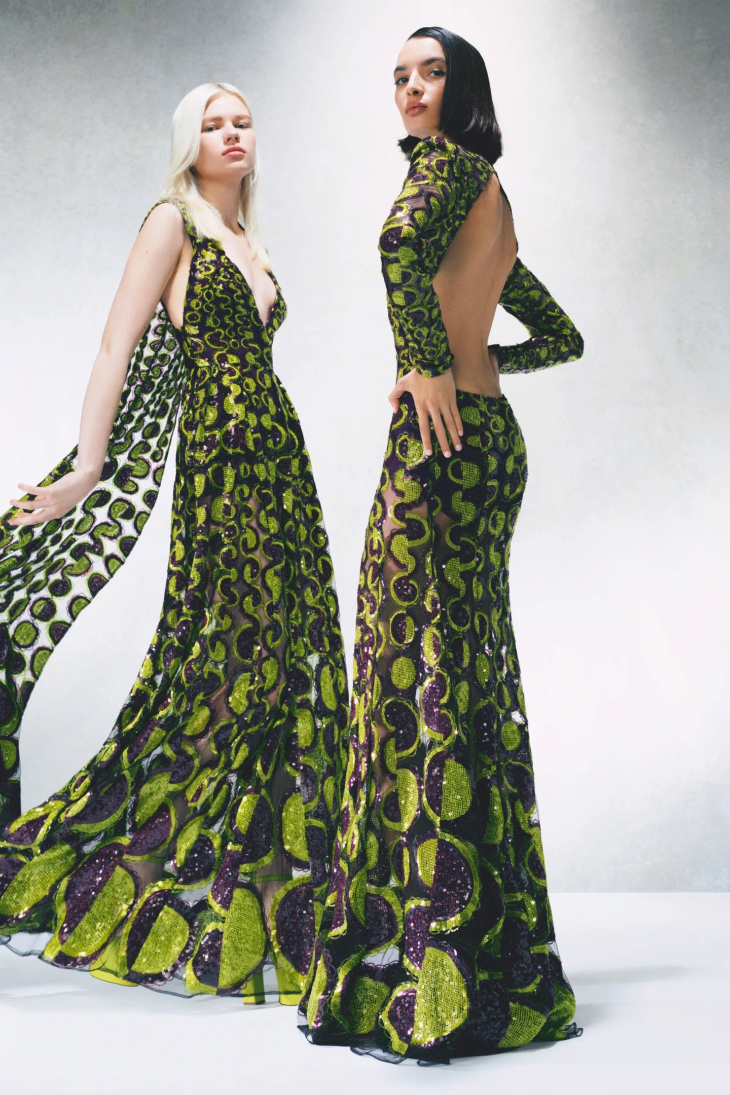 y850ZyANFxo - Коллекция Elie Saab Resort Весна-Лето 2023
