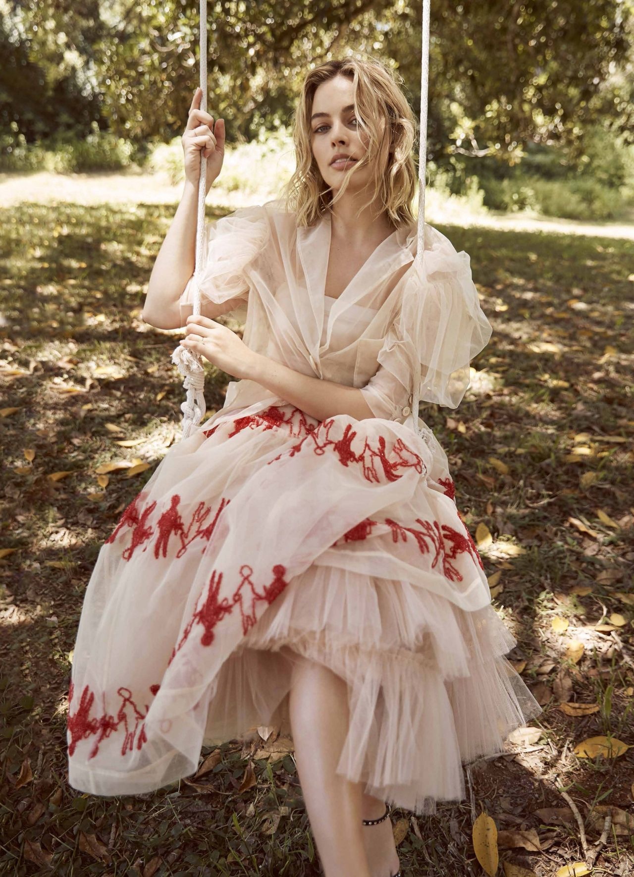 5EGSJocVpgQ - Марго Робби (Margot Robbie) в фотосессии для журнала Harper’s Bazaar Australia (2018)