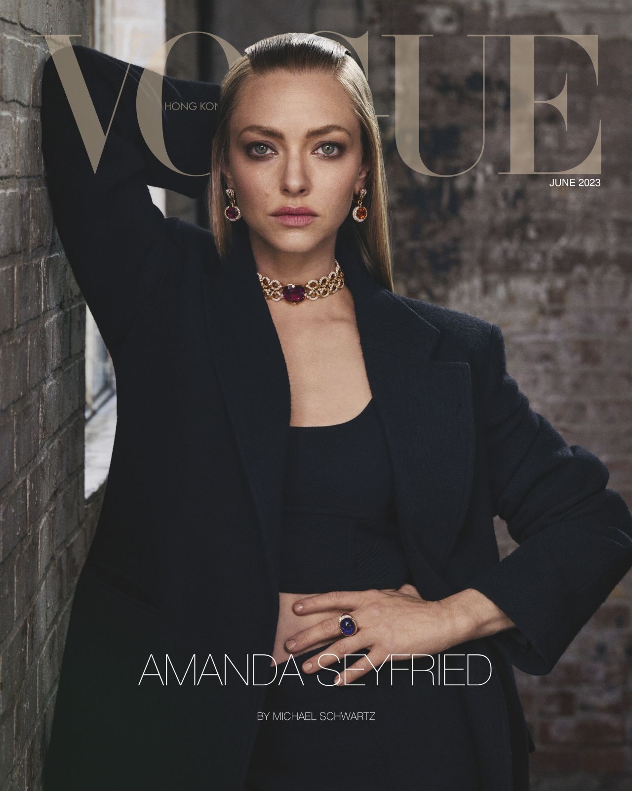 LdwUpVjOsmk - Аманда Сейфрид (Amanda Seyfried) в фотосессии для журнала Vogue Hong Kong (2023)