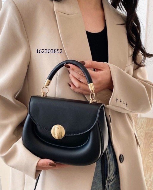8yHH63jBZqA - Сумочки на каждый день🧡