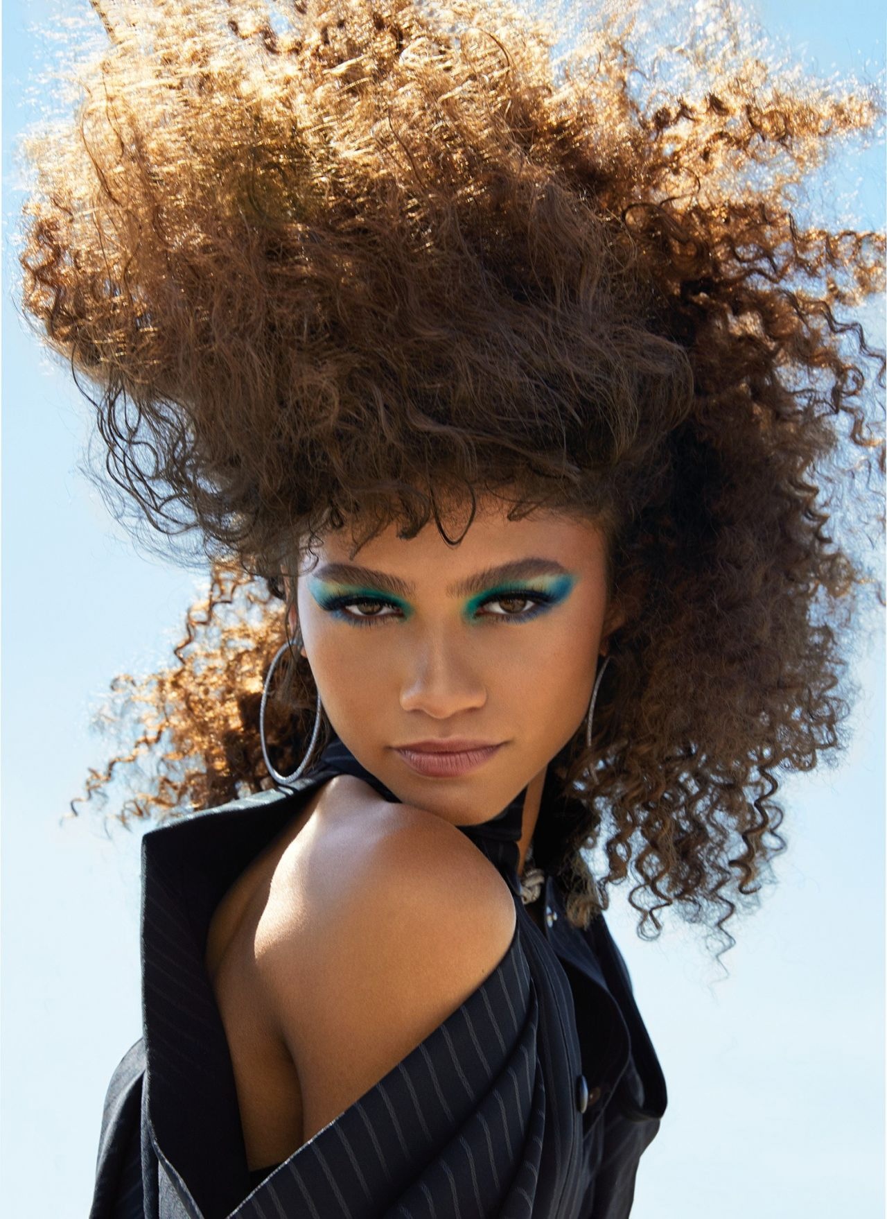 nvGLurpHAC4 - Зендея (Zendaya) в фотосессии для журнала Allure (2020)