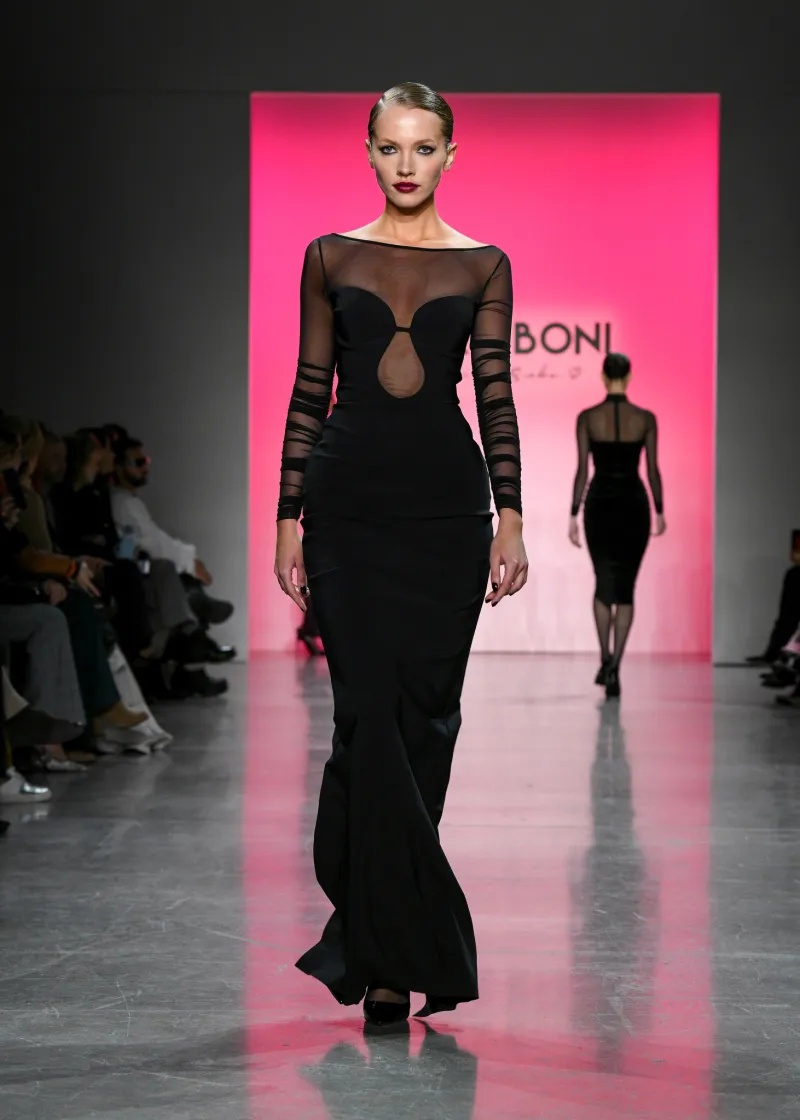 6qRX2LtwaXY - Коллекция Chiara Boni La Petite Robe Ready-To-Wear Осень-Зима 2023