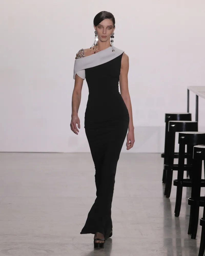 CTXKQJCheZU - Коллекция Badgley Mischka Ready-To-Wear Осень-Зима 2023
