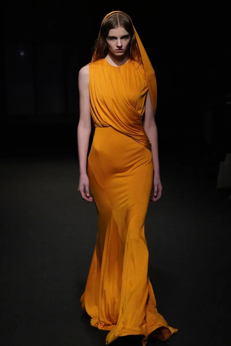 H5Inq95 HXM - Коллекция Altuzarra Ready-To-Wear Осень-Зима 2023