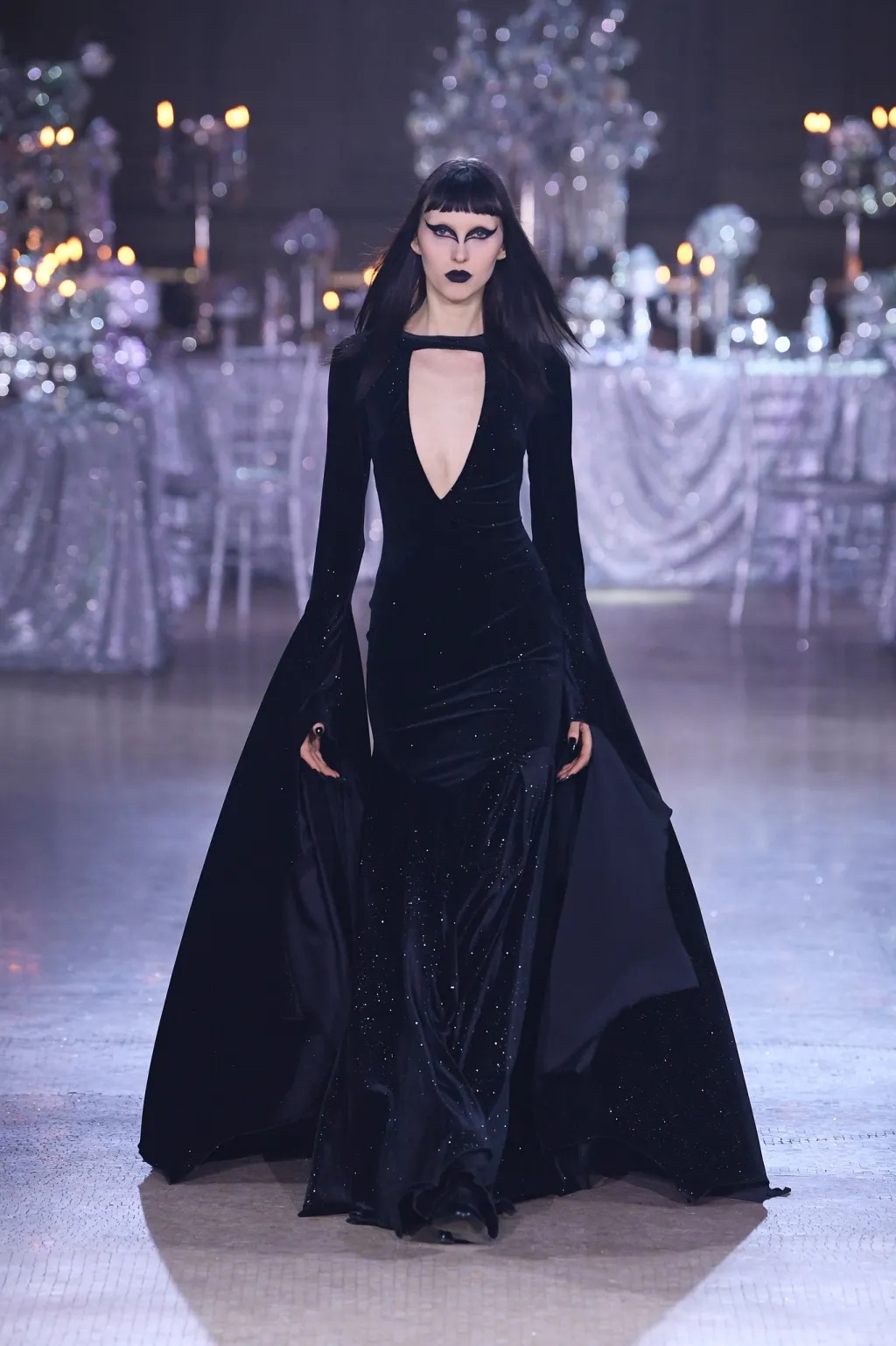 QoYN5IjcTss - Коллекция Rodarte Ready-To-Wear Осень-Зима 2023