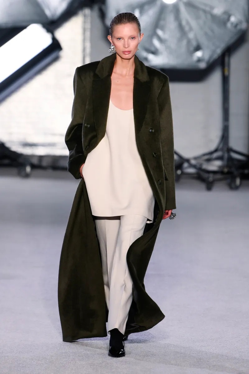sh1yrn4GIDo - Коллекция Brandon Maxwell Ready-To-Wear Осень-Зима 2023